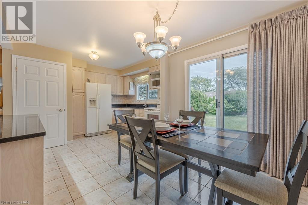 12 Noelle Drive, St. Catharines, Ontario  L2M 1M2 - Photo 11 - 40498699