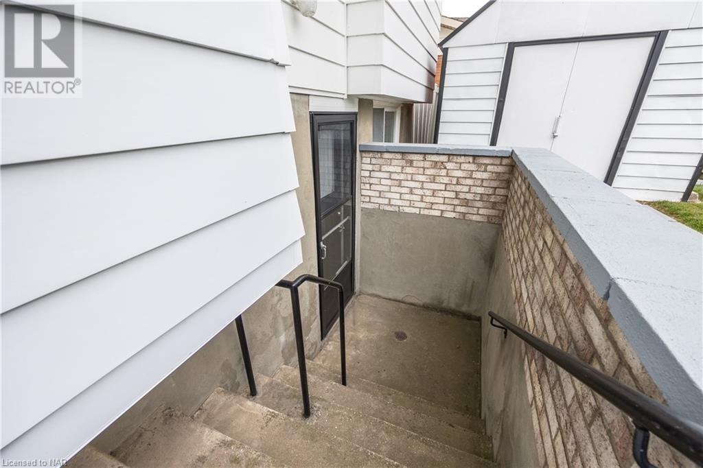 12 Noelle Drive, St. Catharines, Ontario  L2M 1M2 - Photo 27 - 40498699