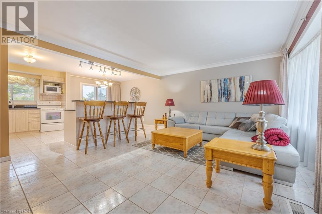 12 Noelle Drive, St. Catharines, Ontario  L2M 1M2 - Photo 6 - 40498699