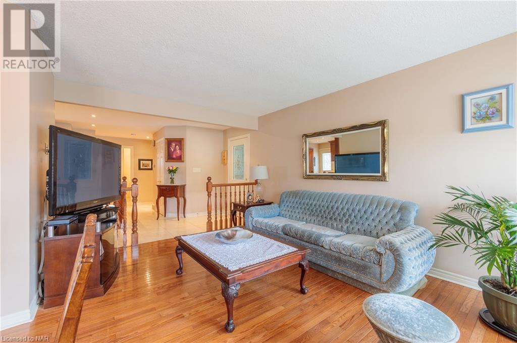 7 Barbara Place, St. Catharines, Ontario  L2N 6H9 - Photo 13 - 40498278