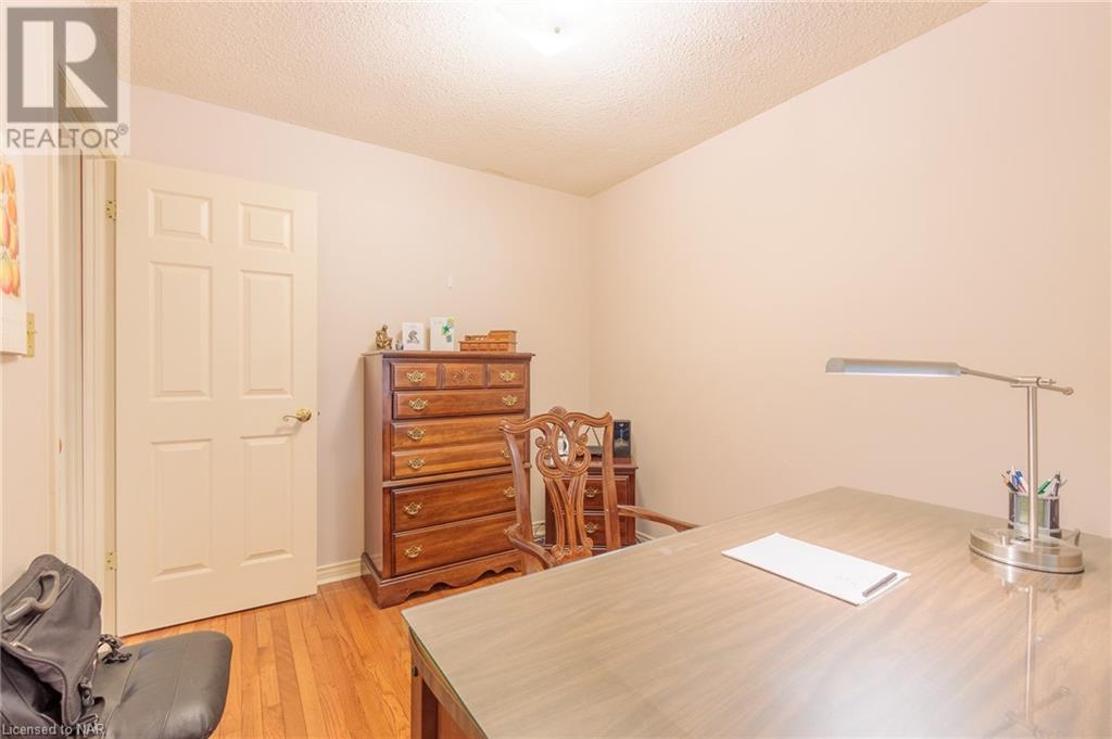 7 Barbara Place, St. Catharines, Ontario  L2N 6H9 - Photo 26 - 40498278