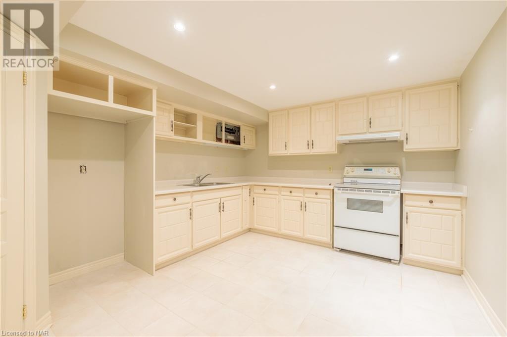 7 Barbara Place, St. Catharines, Ontario  L2N 6H9 - Photo 37 - 40498278