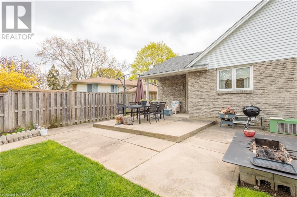7 Barbara Place, St. Catharines, Ontario  L2N 6H9 - Photo 46 - 40498278