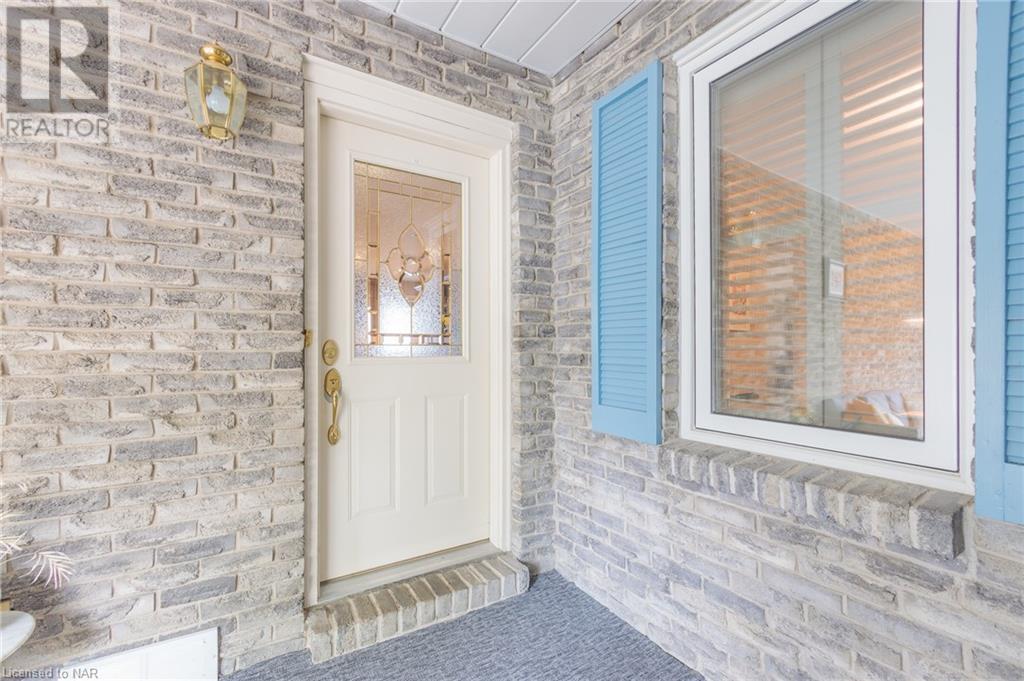 7 Barbara Place, St. Catharines, Ontario  L2N 6H9 - Photo 7 - 40498278