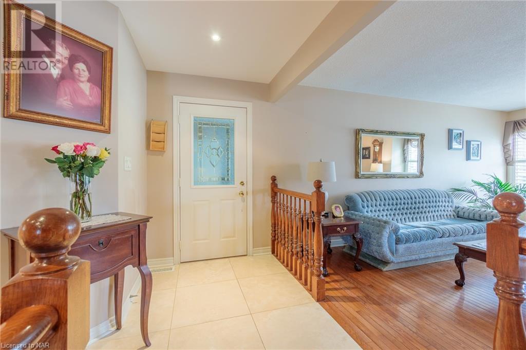 7 Barbara Place, St. Catharines, Ontario  L2N 6H9 - Photo 8 - 40498278