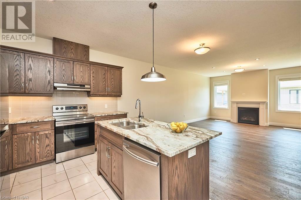 115 Borden Trail, Welland, Ontario  L3B 5X1 - Photo 4 - 40498121
