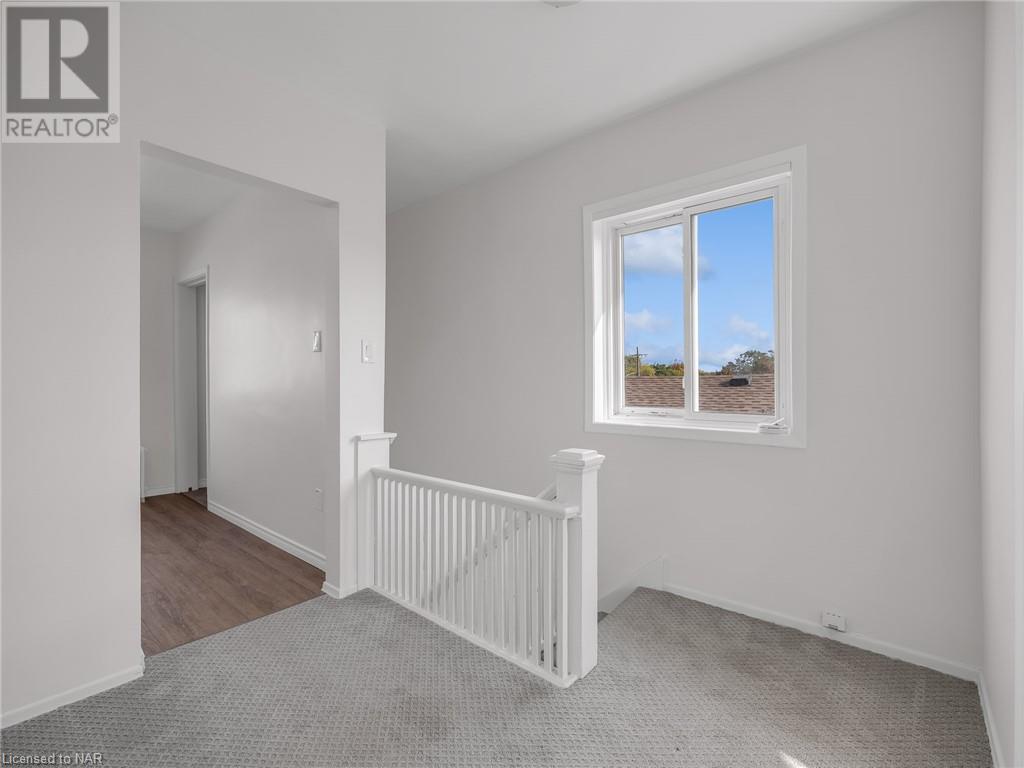7 Maitland Street Unit# Upper, Thorold, Ontario  L2V 3A4 - Photo 3 - 40499355