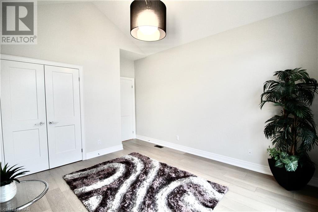 4 Springcrest Lane, Niagara-On-The-Lake, Ontario  L0S 1T0 - Photo 3 - 40498922