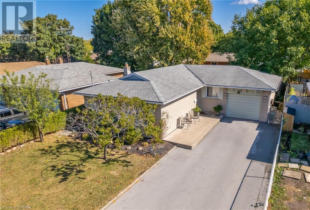 426 Vine Street, St. Catharines, Ontario  L2M 3S7 - Photo 3 - 40495536