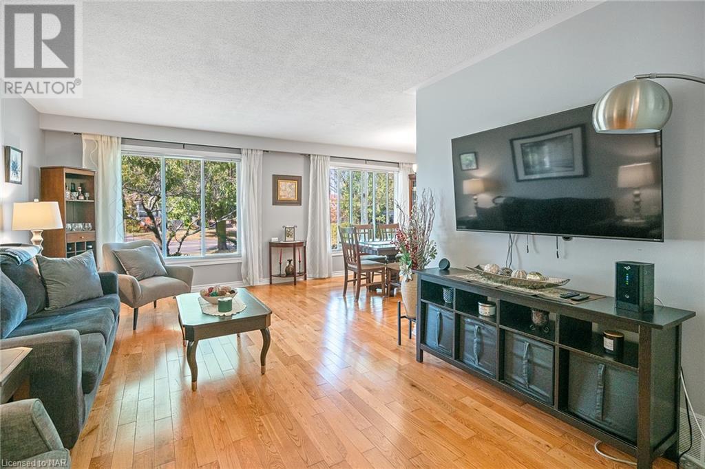 426 Vine Street, St. Catharines, Ontario  L2M 3S7 - Photo 7 - 40495536