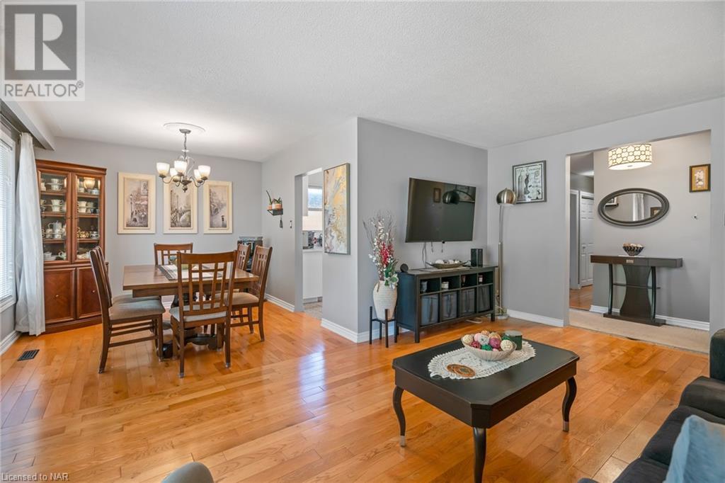 426 Vine Street, St. Catharines, Ontario  L2M 3S7 - Photo 8 - 40495536