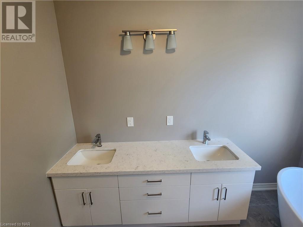 191 Hodgkins Avenue, Thorold, Ontario  L2V 1M2 - Photo 18 - 40499412