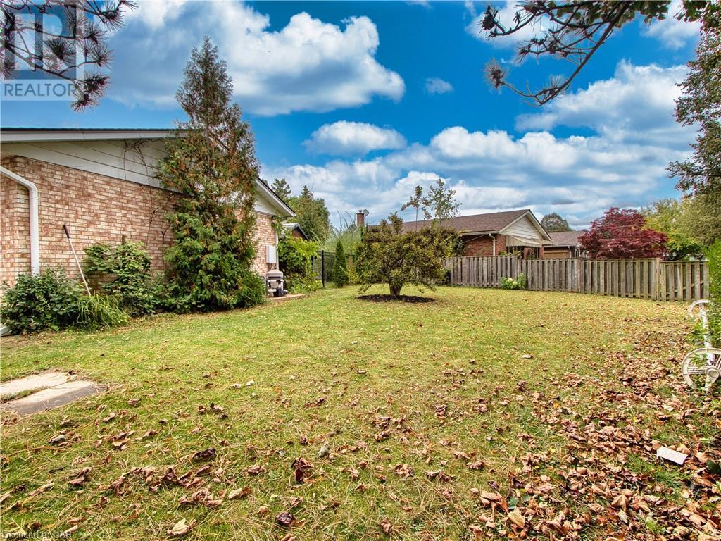 2860 Henley Avenue, Niagara Falls, Ontario  L2J 3M4 - Photo 12 - 40496574