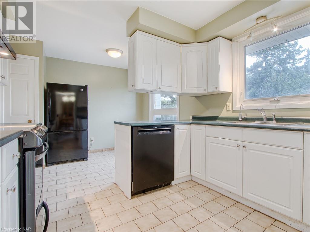 2860 Henley Avenue, Niagara Falls, Ontario  L2J 3M4 - Photo 20 - 40496574