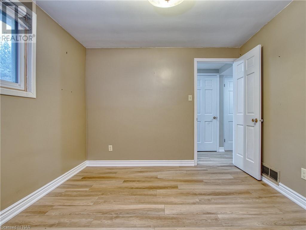 2860 Henley Avenue, Niagara Falls, Ontario  L2J 3M4 - Photo 35 - 40496574