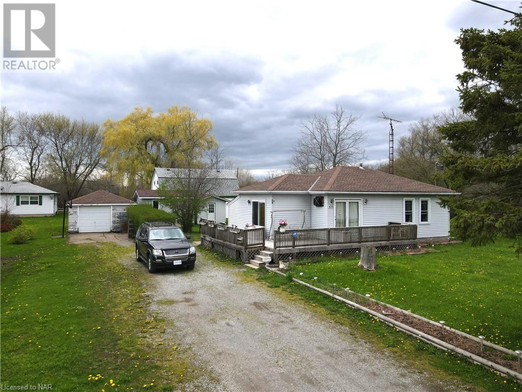 435 Bidwell Parkway, Fort Erie, Ontario  L2A 5M4 - Photo 2 - 40497528