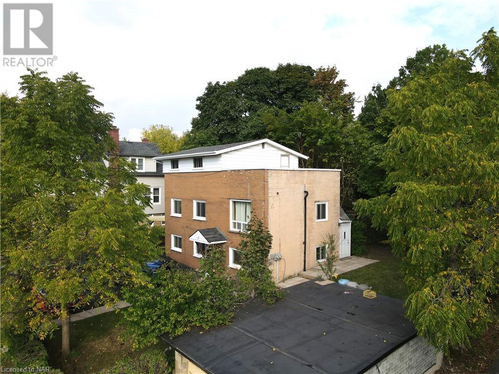 97 Queen Street, Fort Erie, Ontario  L2A 1T9 - Photo 2 - 40498926