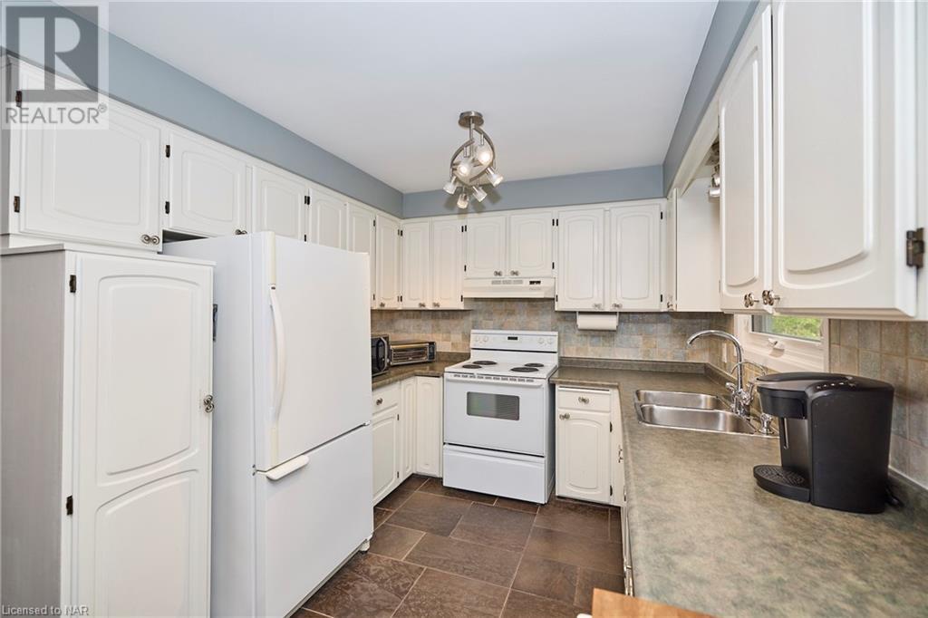 6968 Brian Crescent, Niagara Falls, Ontario  L2J 3P3 - Photo 15 - 40493300