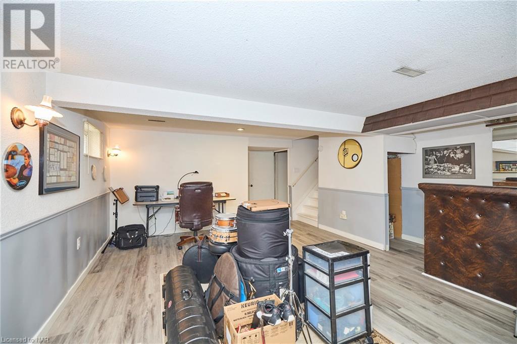 6968 Brian Crescent, Niagara Falls, Ontario  L2J 3P3 - Photo 32 - 40493300