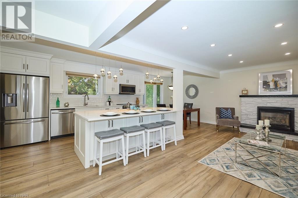 136 Bayview Drive, St. Catharines, Ontario  L2N 4Z9 - Photo 5 - 40493791
