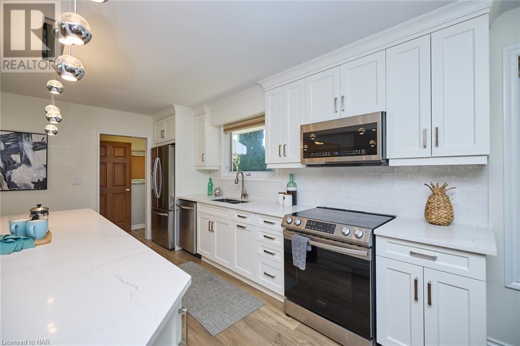 136 Bayview Drive, St. Catharines, Ontario  L2N 4Z9 - Photo 6 - 40493791