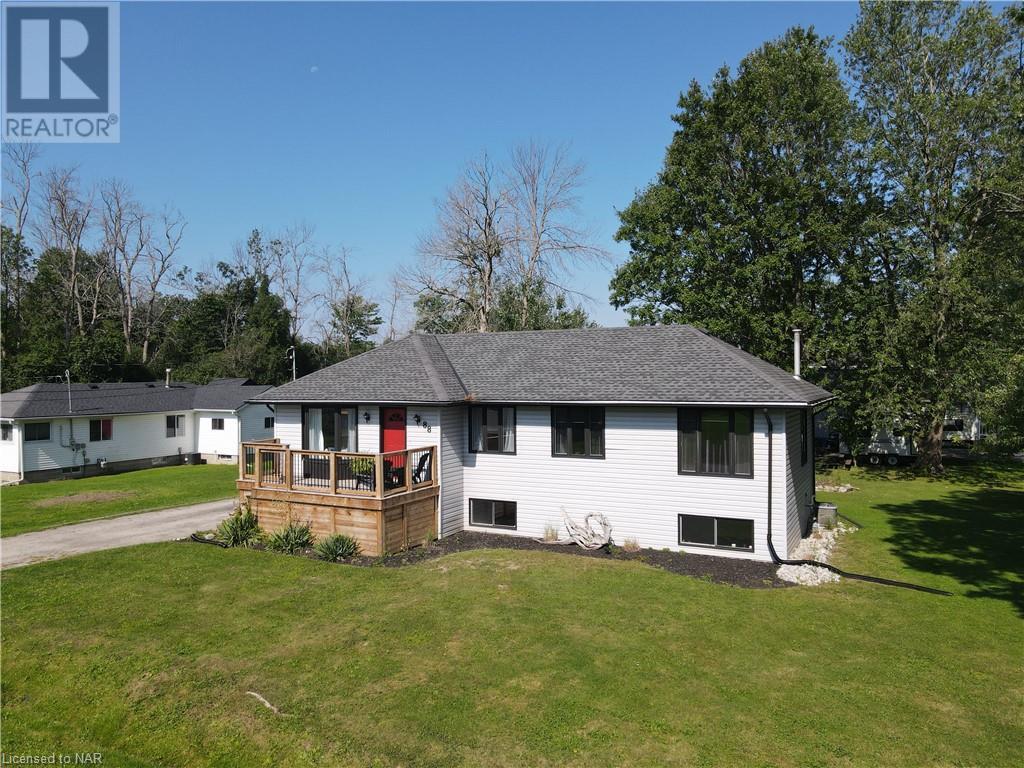 88 Queenston Boulevard, Fort Erie, Ontario  L2A 1K7 - Photo 3 - 40499923