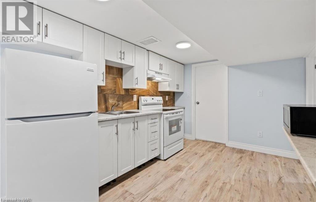 3 CARLETON Street S Unit# Bsmt, thorold, Ontario