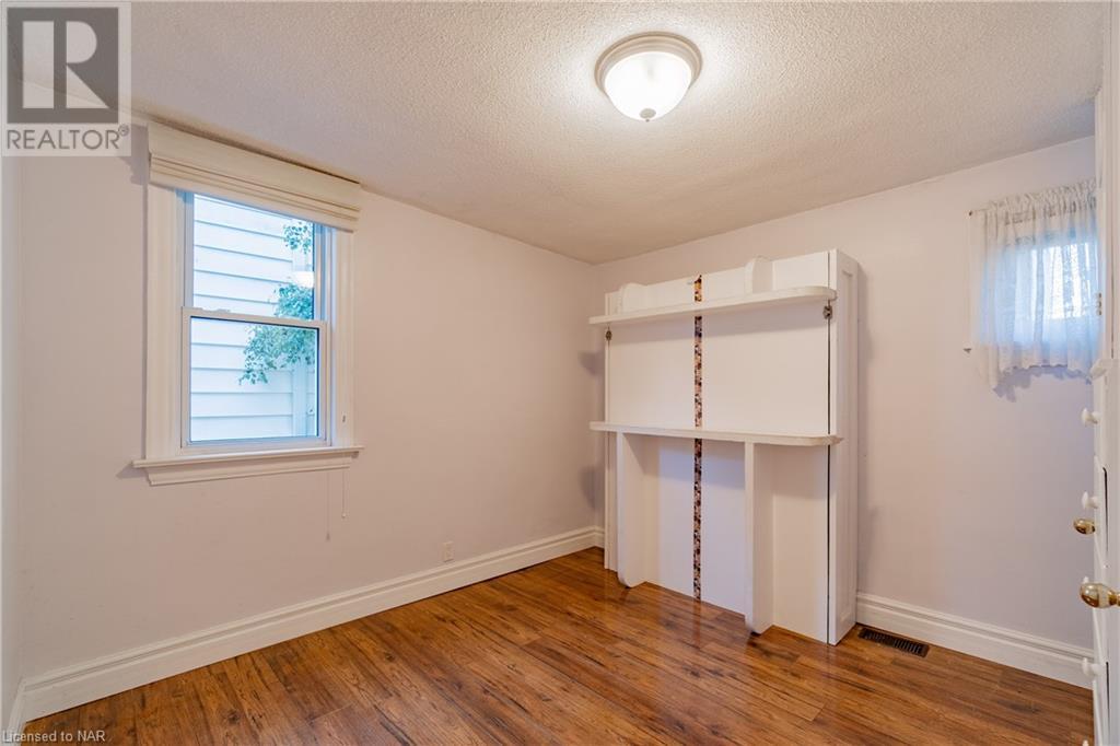 4671 Ferguson Street, Niagara Falls, Ontario  L2E 2Z3 - Photo 17 - 40499595