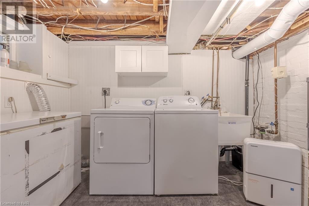 11 Salina Street, St. Catharines, Ontario  L2R 3K2 - Photo 19 - 40498333
