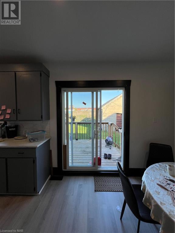 216 Burgar Street, Welland, Ontario  L3B 2T4 - Photo 11 - 40498499