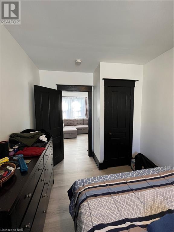 216 Burgar Street, Welland, Ontario  L3B 2T4 - Photo 7 - 40498499