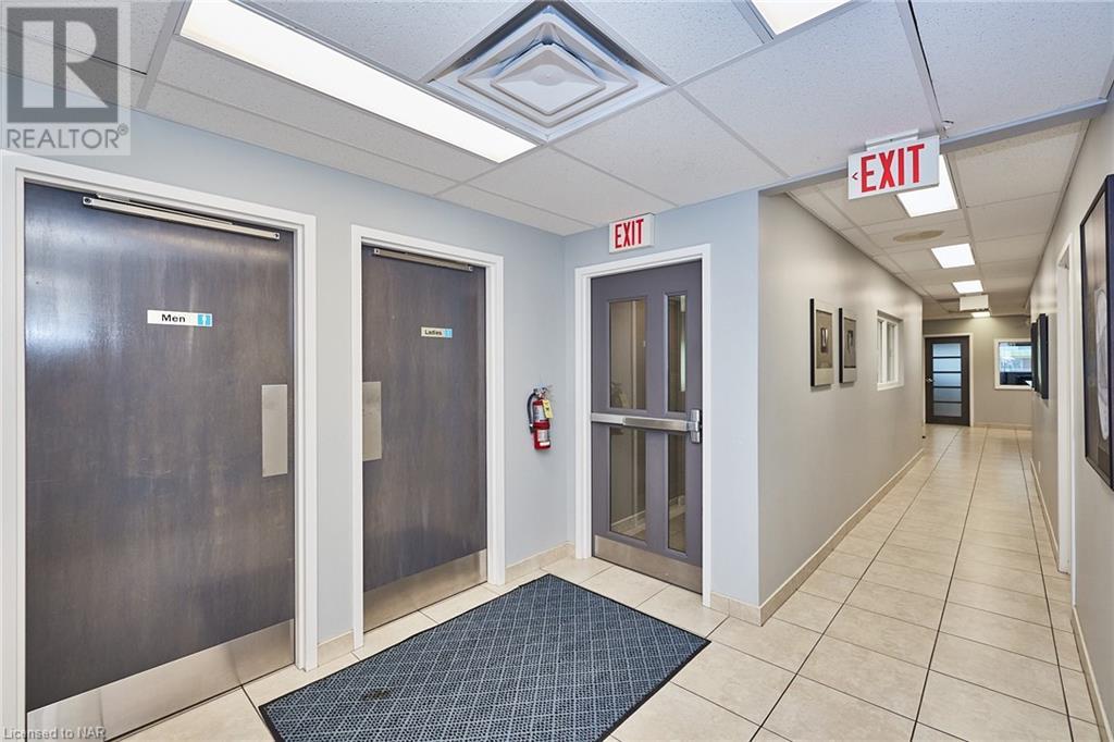 637 Niagara Street, Welland, Ontario  L3C 1L9 - Photo 11 - 40500306