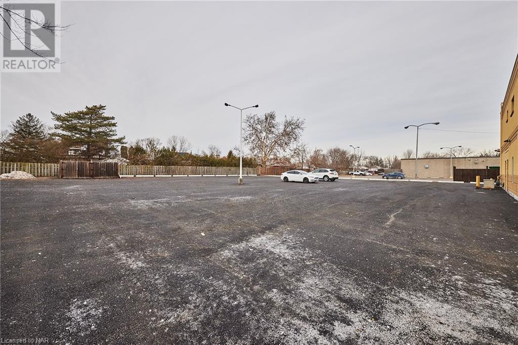 637 Niagara Street, Welland, Ontario  L3C 1L9 - Photo 26 - 40500306