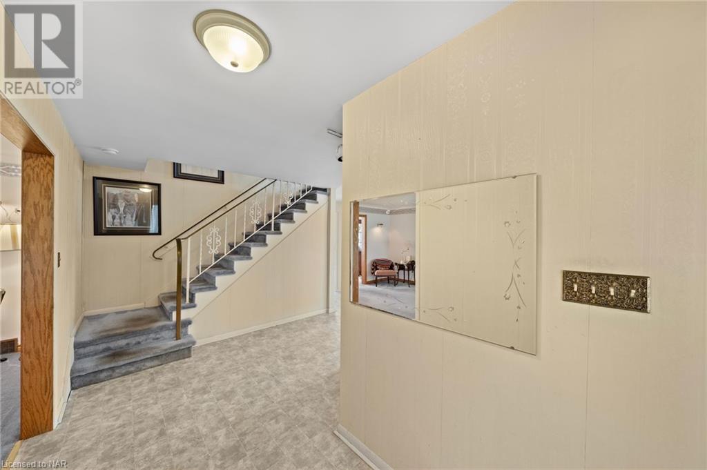 7141 Mcmillan Drive, Niagara Falls, Ontario  L2G 2N1 - Photo 6 - 40501728