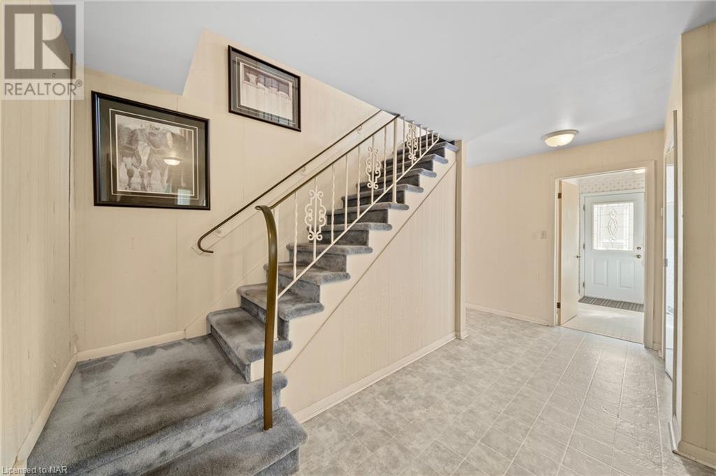 7141 Mcmillan Drive, Niagara Falls, Ontario  L2G 2N1 - Photo 7 - 40501728