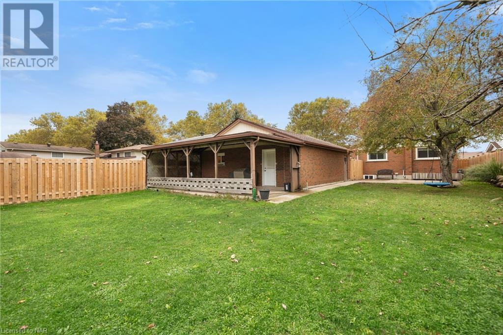 4478 Mitchell Avenue, Niagara Falls, Ontario  L2E 6R7 - Photo 2 - 40501226