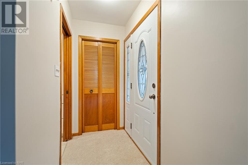 4478 Mitchell Avenue, Niagara Falls, Ontario  L2E 6R7 - Photo 4 - 40501226