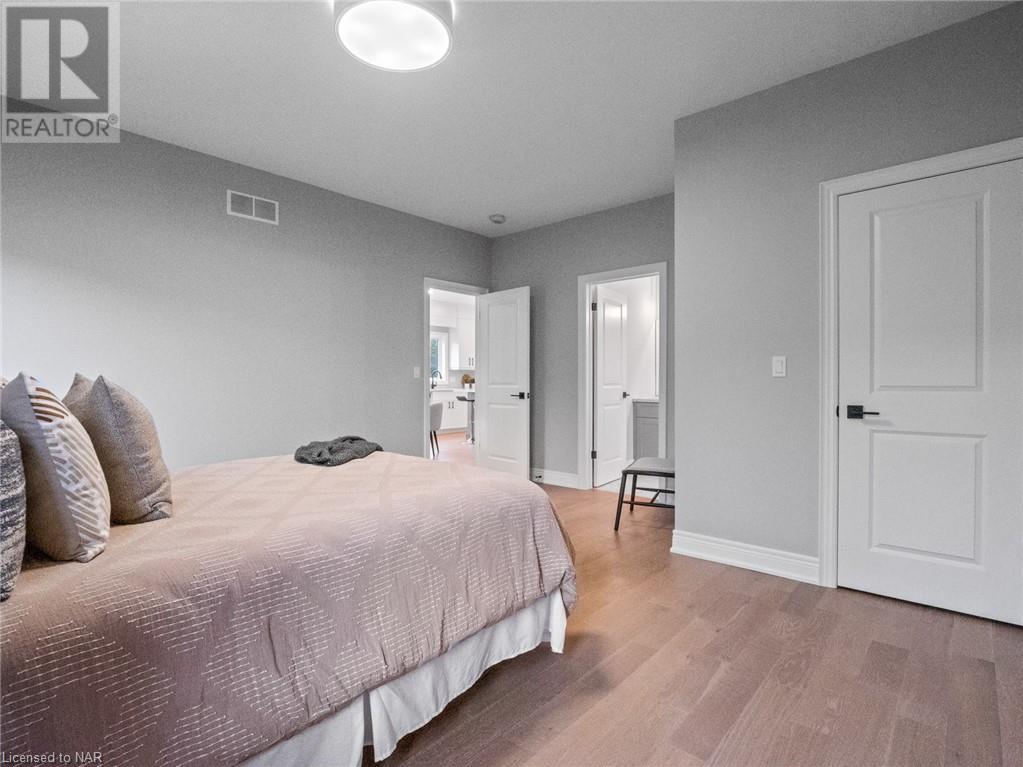 211 Sycamore Street, Welland, Ontario  L3C 0J8 - Photo 11 - 40501585