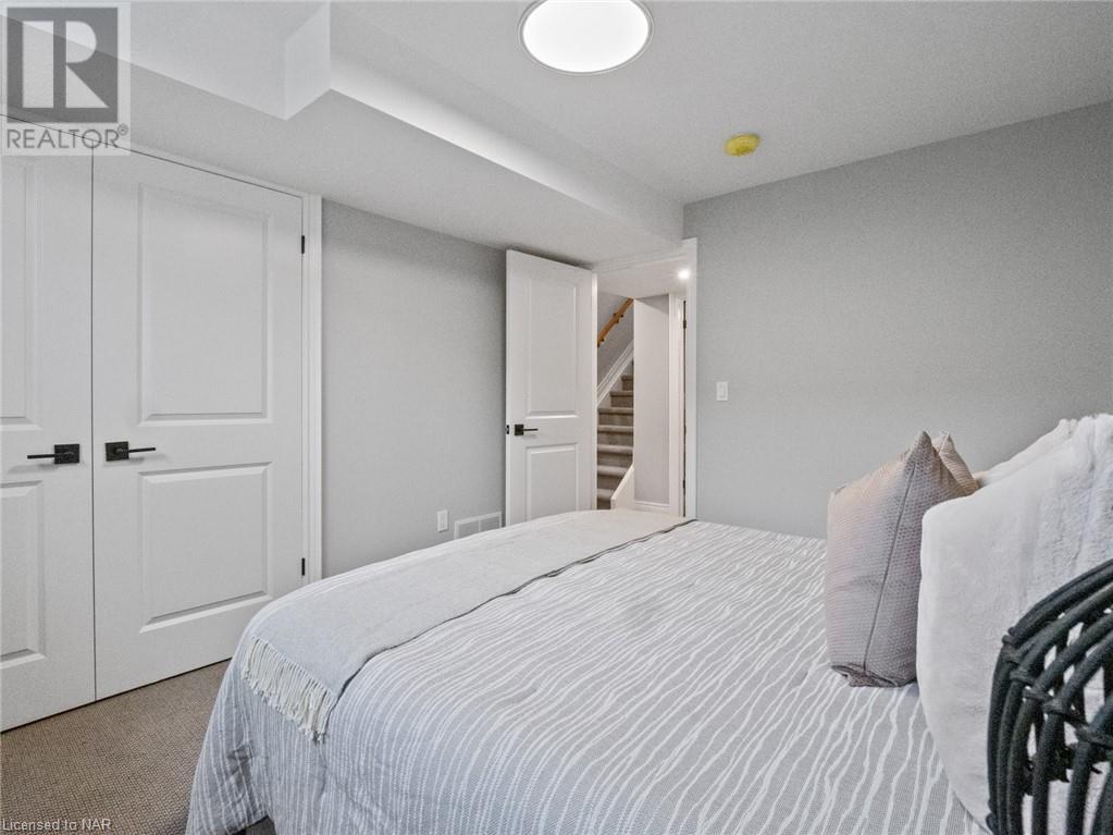 211 Sycamore Street, Welland, Ontario  L3C 0J8 - Photo 13 - 40501585