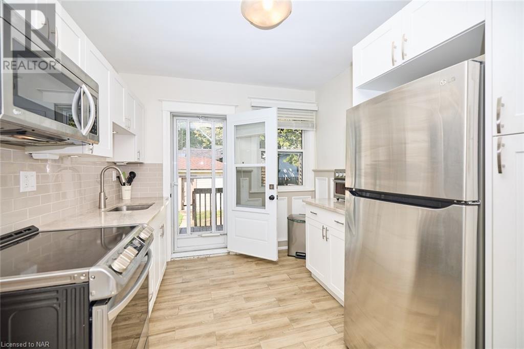 56 Balsam Avenue S, Hamilton, Ontario  L8M 3B1 - Photo 14 - 40500363