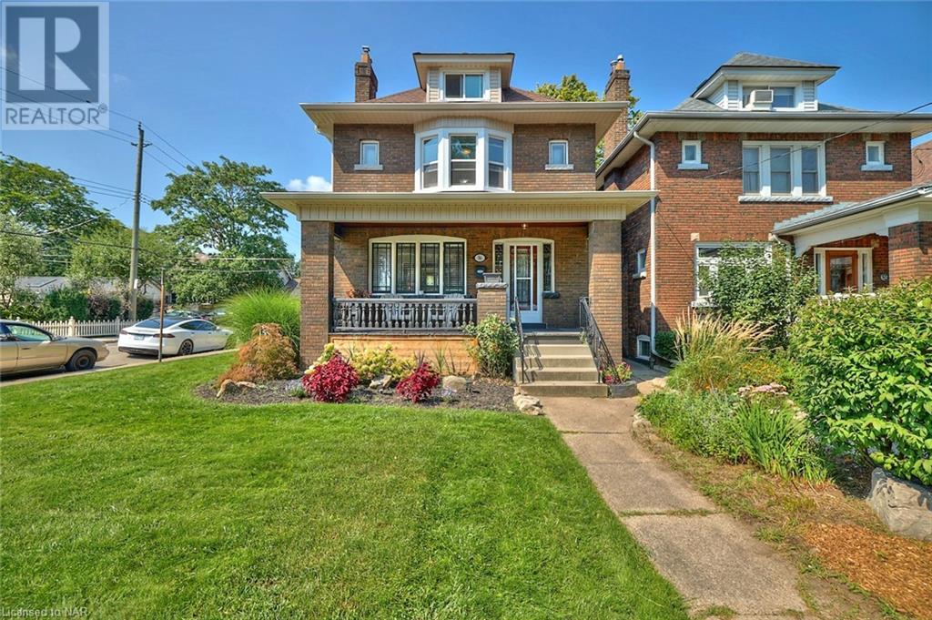 56 Balsam Avenue S, Hamilton, Ontario  L8M 3B1 - Photo 2 - 40500363