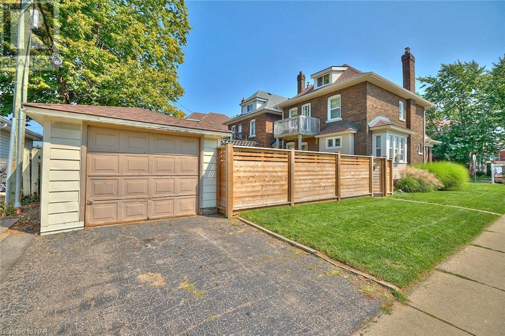 56 Balsam Avenue S, Hamilton, Ontario  L8M 3B1 - Photo 31 - 40500363