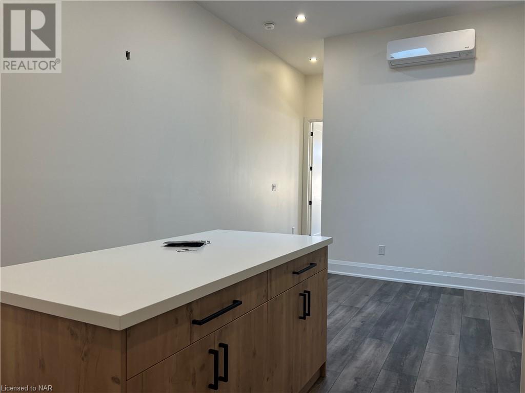 43 Jarvis Street Unit# 203, Fort Erie, Ontario  L2A 2S3 - Photo 6 - 40500626