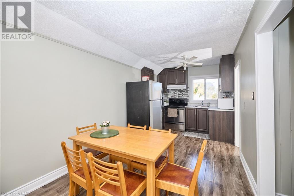 5267 Mcrae Street, Niagara Falls, Ontario  L2E 1P9 - Photo 10 - 40495778