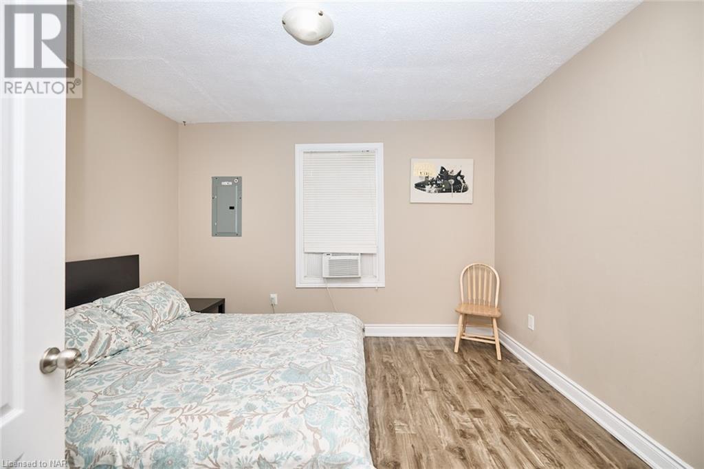 5267 Mcrae Street, Niagara Falls, Ontario  L2E 1P9 - Photo 20 - 40495778