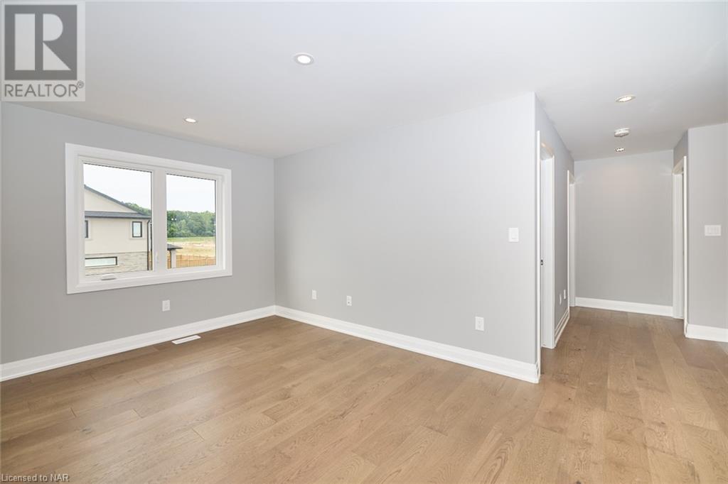 26 Swan Avenue, Fonthill, Ontario  L0S 1E6 - Photo 26 - 40501913