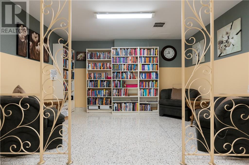 15 Towering Heights Boulevard Unit# 904, St. Catharines, Ontario  L2T 3G7 - Photo 16 - 40497163