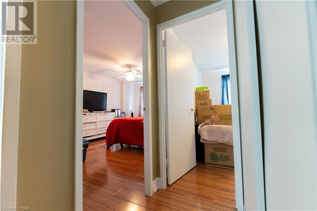 15 Towering Heights Boulevard Unit# 904, St. Catharines, Ontario  L2T 3G7 - Photo 21 - 40497163