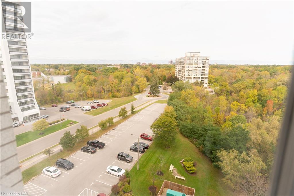 15 Towering Heights Boulevard Unit# 904, St. Catharines, Ontario  L2T 3G7 - Photo 26 - 40497163