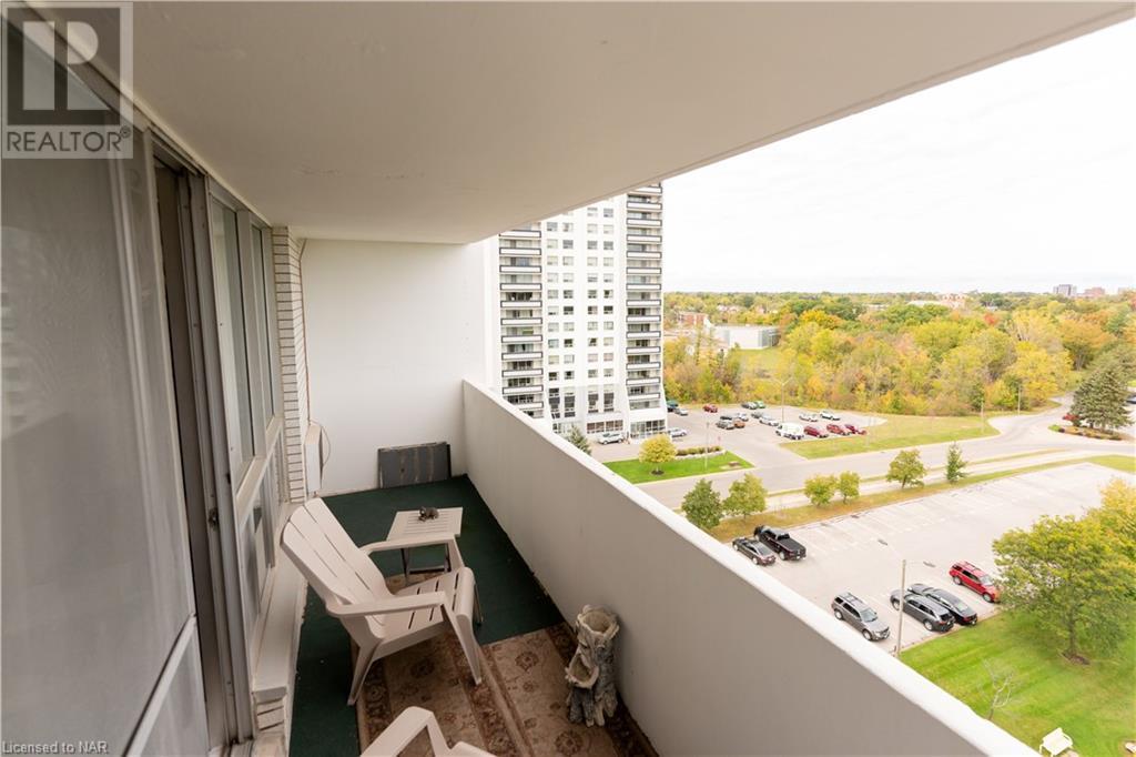15 Towering Heights Boulevard Unit# 904, St. Catharines, Ontario  L2T 3G7 - Photo 35 - 40497163
